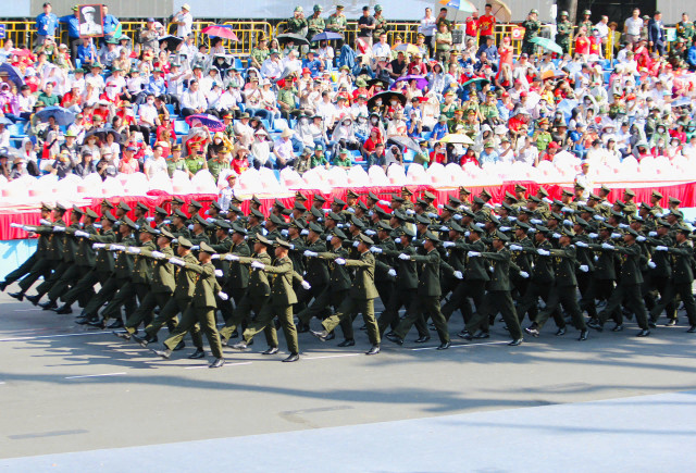 Toàn cảnh tổng duyệt lễ diễu binh, diễu hành mừng Đại lễ 30/4 - Hình 37 Toan canh tong duyet le dieu binh, dieu hanh mung Dai le 30/4-Hinh-37