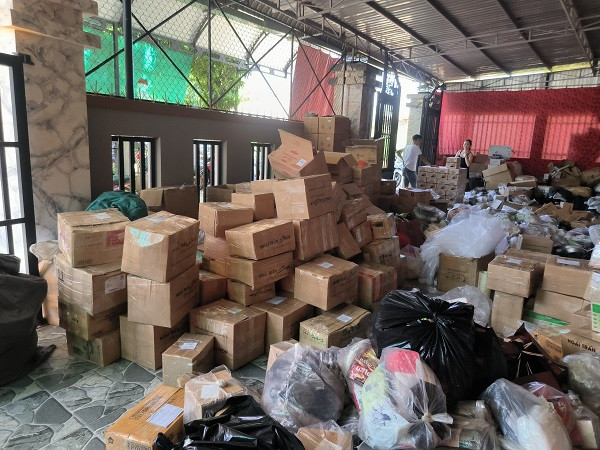 Bà Rịa – Vũng Tàu: Đột kích cơ sở livestream bán hàng lậu Thanh Hoài Shop Ba Ria – Vung Tau: Dot kich co so livestream ban hang lau Thanh Hoai Shop