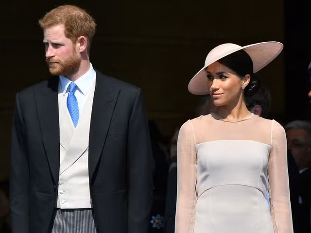 Vo chong Hoang tu Harry the nao sau mot nam roi Hoang gia Anh?-Hinh-2