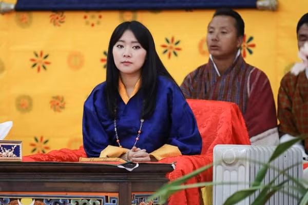 Ngam ve dep cua cong chua Ashi Quoc vuong Bhutan