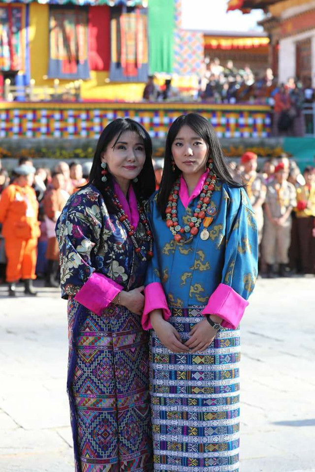 Ngắm vẻ đẹp của công chúa Ashi Quốc vương Bhutan - Hình 5 Ngam ve dep cua cong chua Ashi Quoc vuong Bhutan-Hinh-5