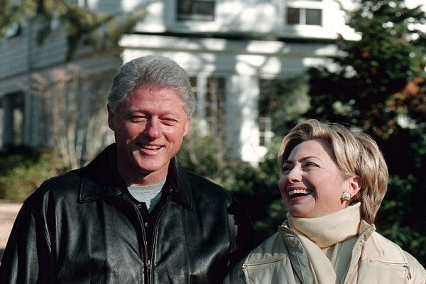 Cuộc hôn nhân gần nửa thế kỷ của cựu Tổng thống Clinton - Hình 15 Cuoc hon nhan gan nua the ky cua cuu Tong thong Clinton-Hinh-15