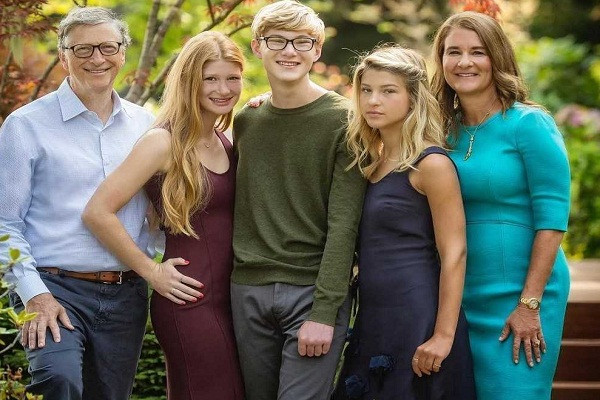 Chân dung quý tử duy nhất của siêu tỷ phú Bill Gates Chan dung quy tu duy nhat cua sieu ty phu Bill Gates