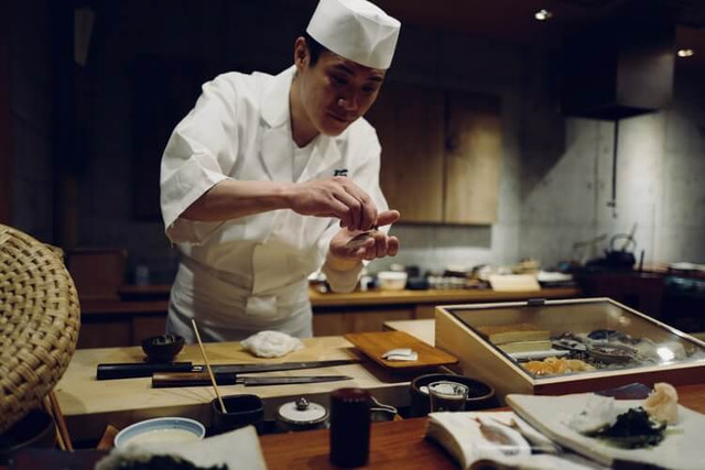 Những sự thật thú vị về món sushi nổi tiếng ở Nhật Bản - Hình 10 Nhung su that thu vi ve mon sushi noi tieng o Nhat Ban-Hinh-10
