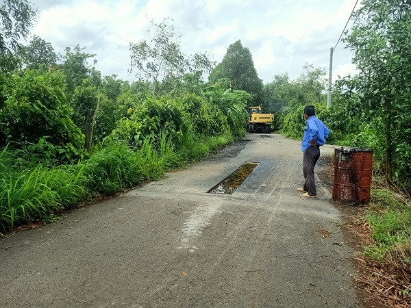Bà Rịa – Vũng Tàu: Tuyến đường tiền tỷ vừa đưa vào sử dụng đã hỏng - Hình 3 Ba Ria – Vung Tau: Tuyen duong tien ty vua dua vao su dung da hong-Hinh-3