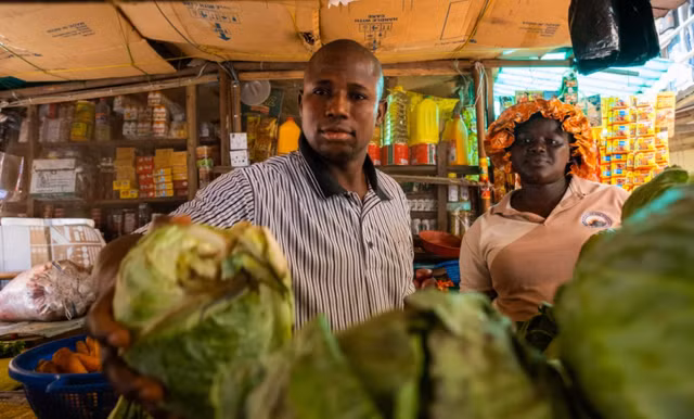 Hinh anh chan thuc cuoc song cua nguoi dan ngheo o Nigeria-Hinh-3