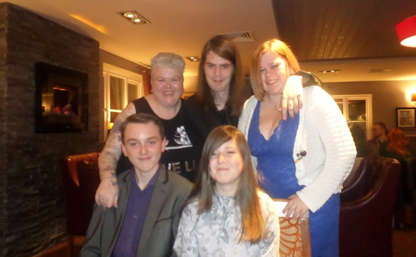 Cuộc đời người phụ nữ bị cha dượng cưỡng bức đến mang thai ở tuổi 13 - Hình 4 Cuoc doi nguoi phu nu bi cha duong cuong buc den mang thai o tuoi 13-Hinh-4