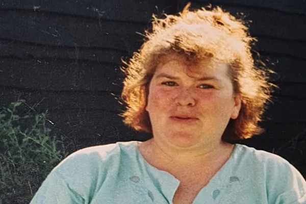 Cuộc đời người phụ nữ bị cha dượng cưỡng bức đến mang thai ở tuổi 13 Cuoc doi nguoi phu nu bi cha duong cuong buc den mang thai o tuoi 13