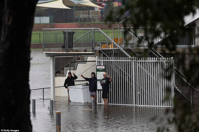 Can canh nguoi dan Uc khon kho vi tran lut lon nhat 50 nam-Hinh-6