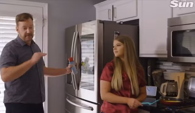 Chuyen tinh cua cap doi lech toi 32 tuoi bi nham la bo con-Hinh-8