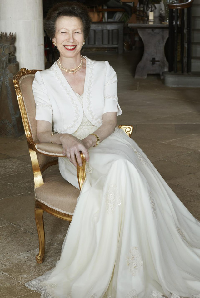 Con gái duy nhất của Nữ hoàng Anh Elizabeth II từng được đề cử giải Nobel Hòa Bình - Hình 2 Con gai duy nhat cua Nu hoang Anh Elizabeth II tung duoc de cu giai Nobel Hoa Binh-Hinh-2