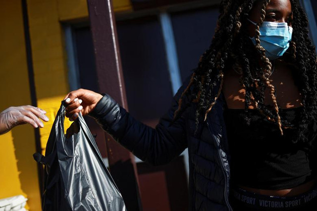 Chum anh le Ta on khac la o nuoc My thoi COVID-19-Hinh-3