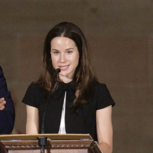 Chân dung ái nữ duy nhất của ông Biden - Hình 11 Chan dung ai nu duy nhat cua ong Biden-Hinh-11