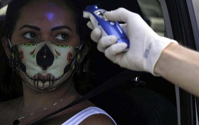 Cuộc sống trong “ổ dịch” COVID-19 lớn nhất khu vực Mỹ Latinh - Hình 7 Cuoc song trong “o dich” COVID-19 lon nhat khu vuc My Latinh-Hinh-7