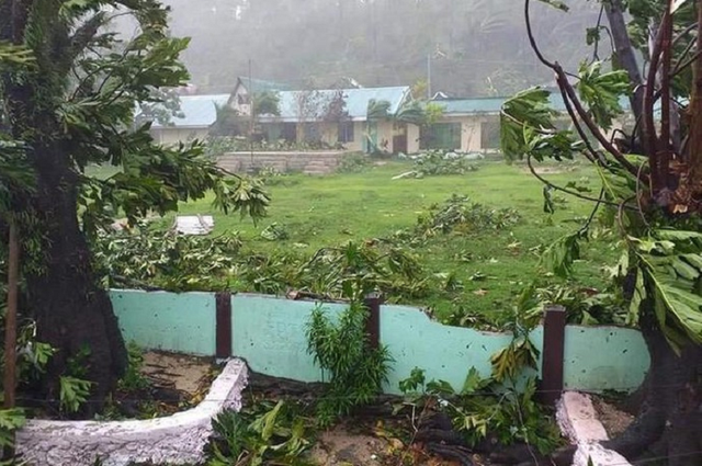 Đang đối phó với COVID-19, Philippines còn phải 'gồng mình' chống bão Vongfong - Hình 3 Dang doi pho voi COVID-19, Philippines con phai 'gong minh' chong bao Vongfong-Hinh-3