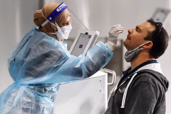 Bien chung Omicron va nhung thac mac thuong gap-Hinh-2