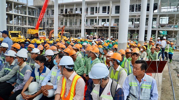 Trungnam Group phát động chiến dịch 50 ngày đêm hoàn thành và bàn giao trường THPT Nguyễn Hiếu Tự - Hình 3 Trungnam Group phat dong chien dich 50 ngay dem hoan thanh va ban giao truong THPT Nguyen Hieu Tu-Hinh-3