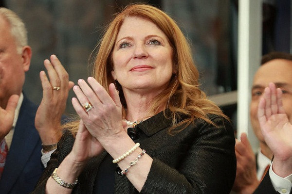 Chân dung phu nhân Ngoại trưởng Mỹ có thể đã mắc COVID-19 - Hình 11 Chan dung phu nhan Ngoai truong My co the da mac COVID-19-Hinh-11