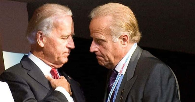 Vì sao em trai ông Biden đang bị điều tra? Vi sao em trai ong Biden dang bi dieu tra?