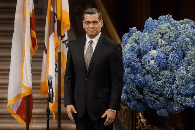 Điều ít biết về người có thể trở thành Bộ trưởng Y tế Mỹ - Hình 2 Dieu it biet ve nguoi co the tro thanh Bo truong Y te My-Hinh-2