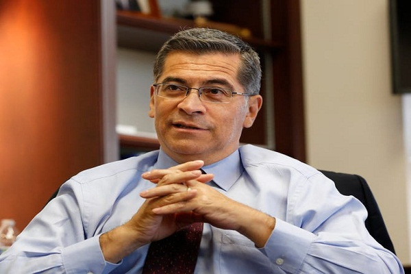 Điều ít biết về người có thể trở thành Bộ trưởng Y tế Mỹ - Hình 4 Dieu it biet ve nguoi co the tro thanh Bo truong Y te My-Hinh-4