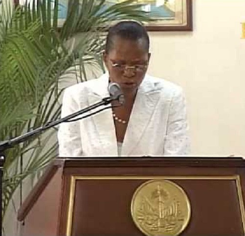 Chân dung nữ nghi phạm đầu tiên ám sát Tổng thống Haiti - Hình 4 Chan dung nu nghi pham dau tien am sat Tong thong Haiti-Hinh-4