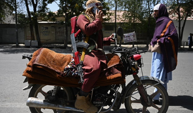 Cận cảnh Kabul sau khi Taliban chiếm quyền kiểm soát - Hình 2 Can canh Kabul sau khi Taliban chiem quyen kiem soat-Hinh-2