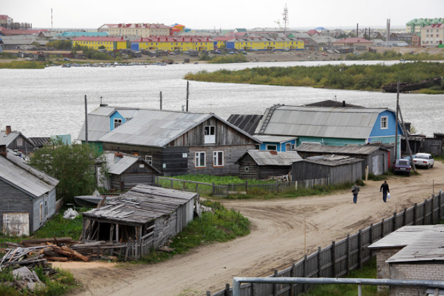 Tận mục cuộc sống trong thành phố xa xôi ở Bắc Cực - Hình 2 Tan muc cuoc song trong thanh pho xa xoi o Bac Cuc-Hinh-2