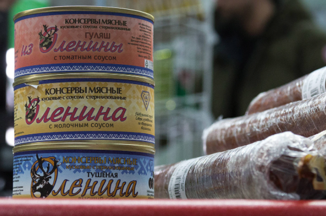 Tận mục cuộc sống trong thành phố xa xôi ở Bắc Cực - Hình 7 Tan muc cuoc song trong thanh pho xa xoi o Bac Cuc-Hinh-7