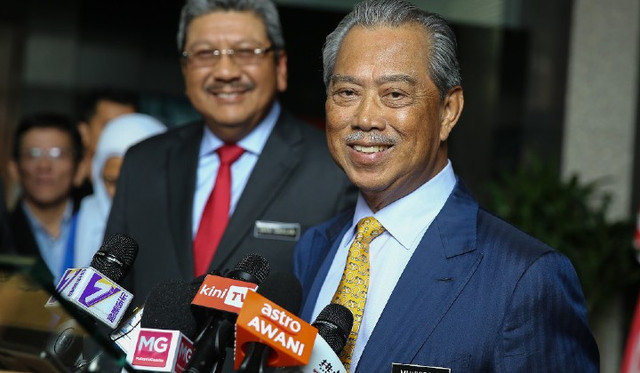 Những điều ít biết về tân Thủ tướng Malaysia Muhyiddin Yassin - Hình 7 Nhung dieu it biet ve tan Thu tuong Malaysia Muhyiddin Yassin-Hinh-7