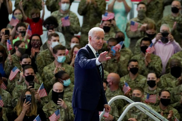 Hình ảnh Tổng thống Biden với chuyến công du Châu Âu đầu tiên - Hình 4 Hinh anh Tong thong Biden voi chuyen cong du Chau Au dau tien-Hinh-4