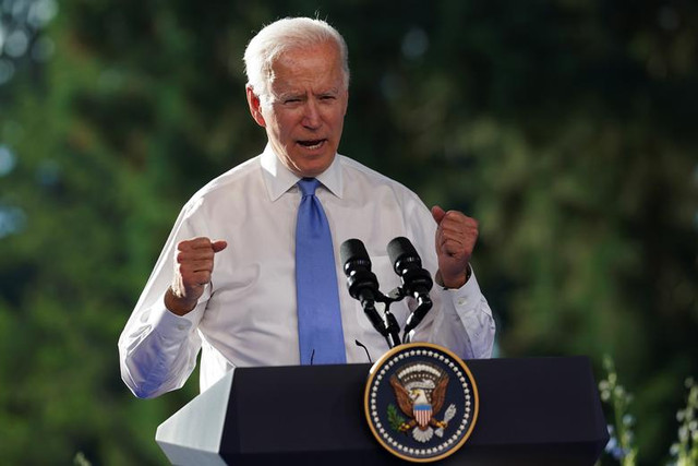 Tổng thống Mỹ Joe Biden tặng món quà bất ngờ cho ông Putin - Hình 6 Tong thong My Joe Biden tang mon qua bat ngo cho ong Putin-Hinh-6