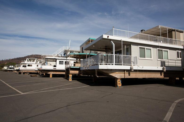 Cận cảnh hạn hán nghiêm trọng ở Mỹ, hồ nước khô cạn - Hình 11 Can canh han han nghiem trong o My, ho nuoc kho can-Hinh-11