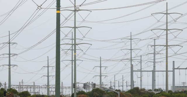 Cận cảnh cuộc sống trong đợt nắng nóng kỷ lục ở nước Mỹ - Hình 5 Can canh cuoc song trong dot nang nong ky luc o nuoc My-Hinh-5