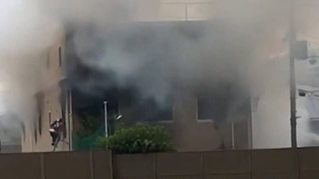 Toàn cảnh vụ cháy xưởng phim hàng chục người chết ở Nhật - Hình 8 Toan canh vu chay xuong phim hang chuc nguoi chet o Nhat-Hinh-8