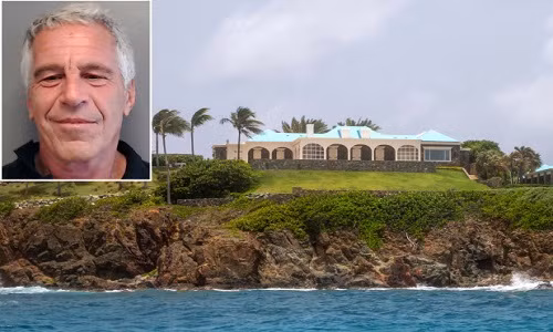 Co gi trong 'hon dao au dam' cua ty phu My