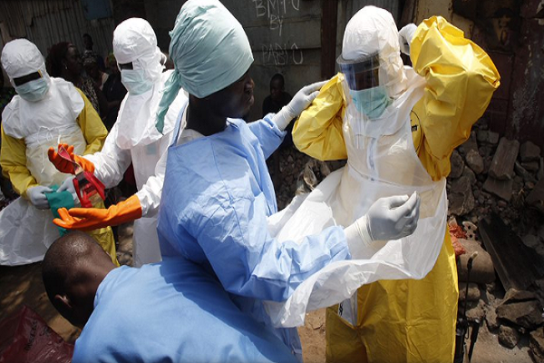 8 điều cần biết về virus Ebola khiến bác sĩ tử vong 8 dieu can biet ve virus Ebola khien bac si tu vong