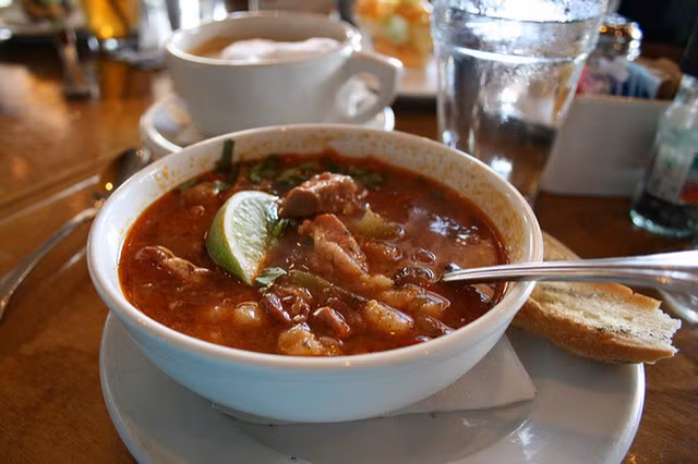 Biết gì về thành phố Houston có Lãnh sự quán Trung Quốc bị đóng cửa - Hình 10 Biet gi ve thanh pho Houston co Lanh su quan Trung Quoc bi dong cua-Hinh-10