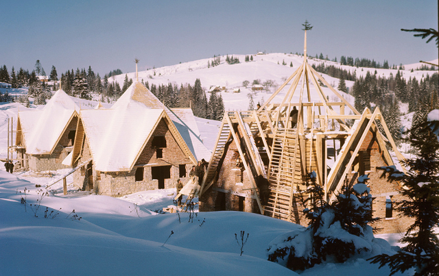 Hé lộ cuộc sống ở Ukraine dưới thời Liên Xô - Hình 7 He lo cuoc song o Ukraine duoi thoi Lien Xo-Hinh-7