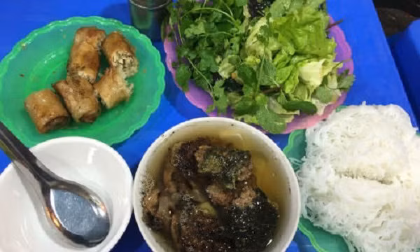 Diem danh nhung mon an nang tam am thuc Viet tren the gioi-Hinh-5