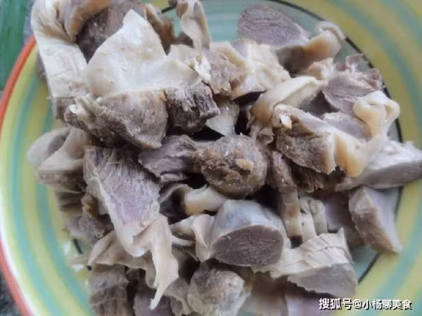 Phần ngon nhất trên con lợn không phải ai cũng biết - Hình 7 Phan ngon nhat tren con lon khong phai ai cung biet-Hinh-7