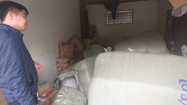 Lạng Sơn: Siết chặt biên giới, buôn lậu im ắng trước tết Lang Son: Siet chat bien gioi, buon lau im ang truoc tet