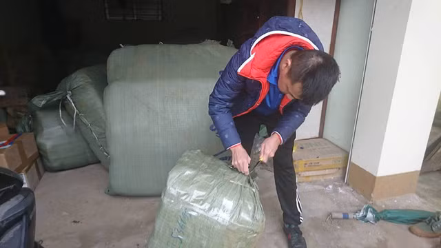 Lạng Sơn: Siết chặt biên giới, buôn lậu im ắng trước tết - Hình 3 Lang Son: Siet chat bien gioi, buon lau im ang truoc tet-Hinh-3