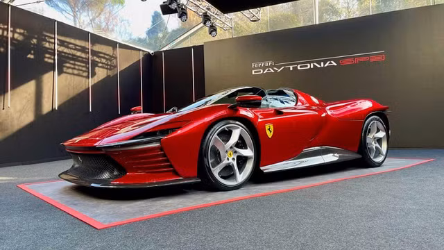 Ferrari Daytona SP3 được vinh danh “siêu xe đẹp nhất năm 2022" Ferrari Daytona SP3 duoc vinh danh “sieu xe dep nhat nam 2022