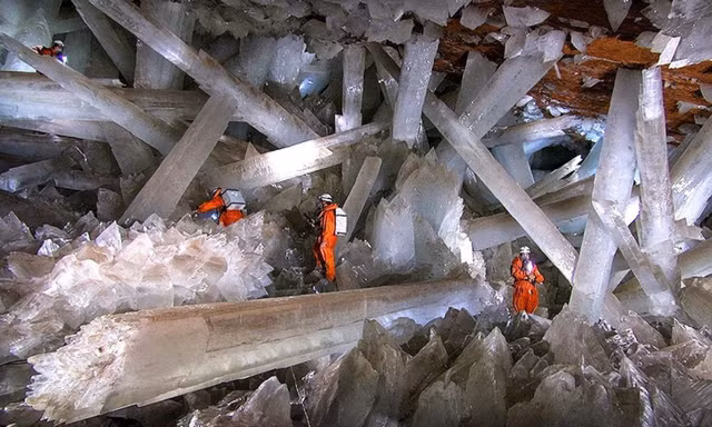 Khám phá 10 hang động đẹp nhất thế giới - Hình 9 Kham pha 10 hang dong dep nhat the gioi-Hinh-9