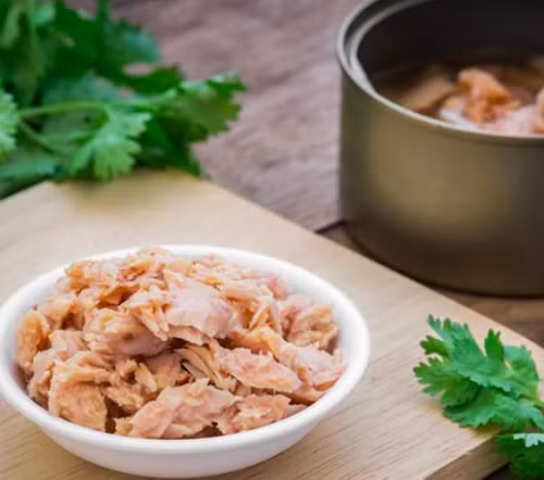 Những thực phẩm không nên ăn khi bạn trên 50 tuổi - Hình 8 Nhung thuc pham khong nen an khi ban tren 50 tuoi-Hinh-8
