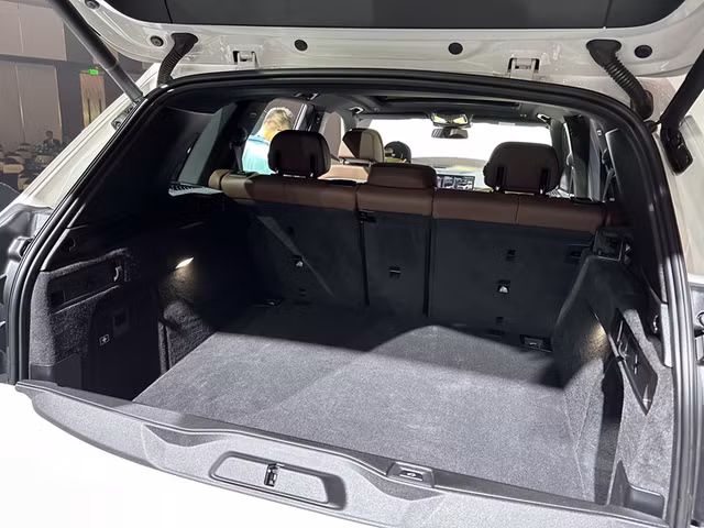 Đại lý giảm đến 175 triệu cho BMW X5 - Hình 11 Dai ly giam den 175 trieu cho BMW X5-Hinh-11