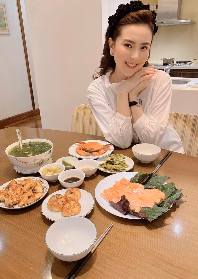 MC Mai Ngọc trổ tài khả năng nấu 'thần dược quý ông' - Hình 10 MC Mai Ngoc tro tai kha nang nau 'than duoc quy ong'-Hinh-10