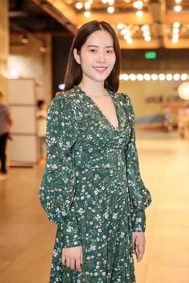 Gu thoi trang that thuong cua Nam Em sau lum xum tinh cam-Hinh-3