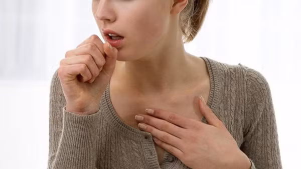 Nôn, buồn nôn khi đánh răng là dấu hiệu cảnh báo bệnh gì? - Hình 11 Non, buon non khi danh rang la dau hieu canh bao benh gi?-Hinh-11